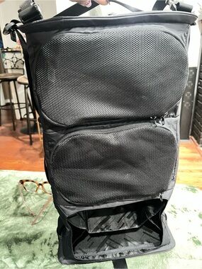 lululemon athletica Black Compact Sling Pack with Center Webbing Strap